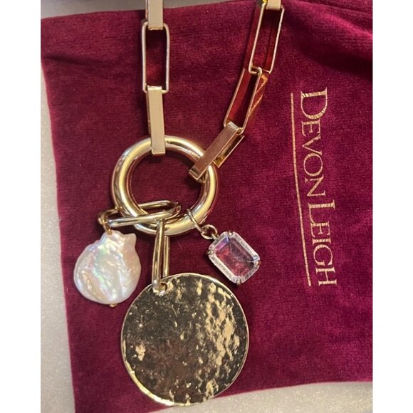 Devon Leigh gold link multi-charm necklace, mother of pearl, coin charms NWT - Picture 2 of 6